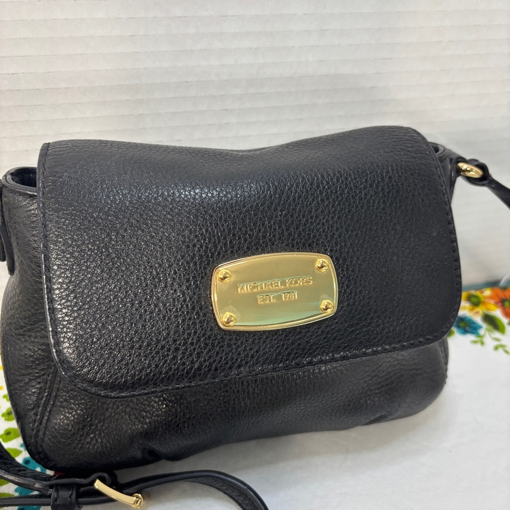 Michael Kors Black Pebbled Leather Crossbody Bag Small Purse Old Money